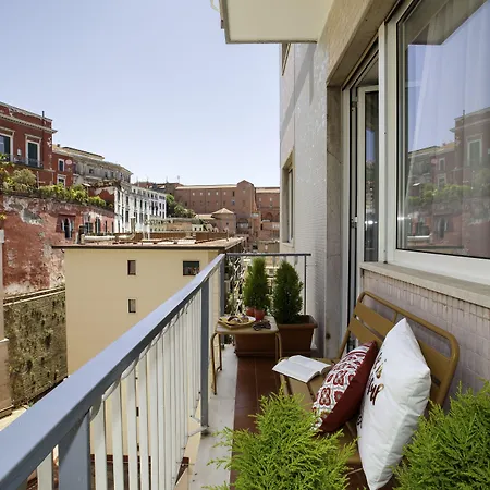 Vivaldo Suite Piazza dei Martiri - Guest House-2