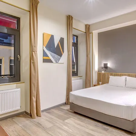 Hotel Forty One-2
