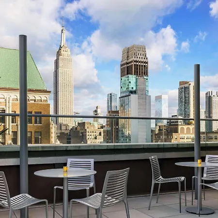 Doubletree By Hilton New York Times Square South-3