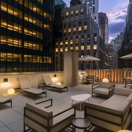 Courtyard New York Downtown Manhattan/Financial District-3