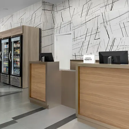 Residence Inn By Marriott New York Queens-2