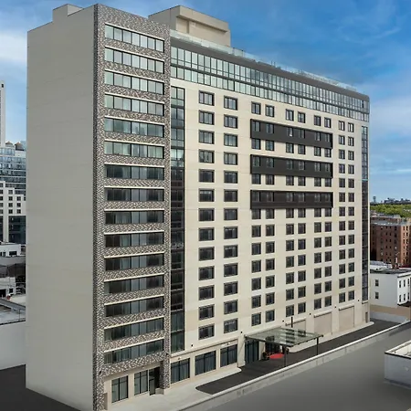 Springhill Suites By Marriott New York Queens-3