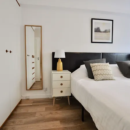 Marlyn Lodge - City Of London-3