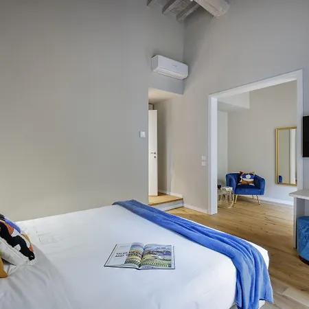 Dimora72 Luxury Rooms-2