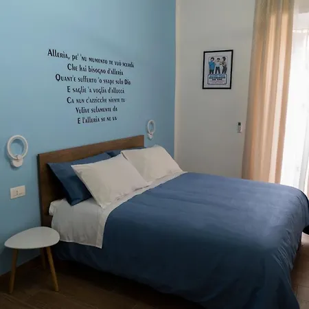 Yes I Know My Room - Storico-3