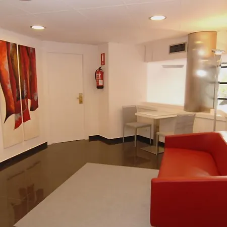Hotel Medicis-2