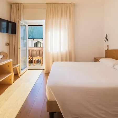 Hotel Montana- ricarica auto elettriche-2