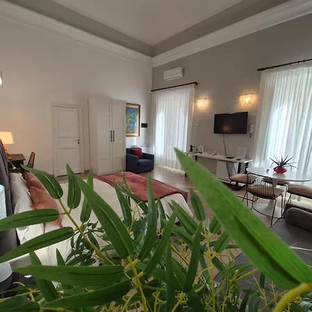 Centro Storico Home With Terrace-2