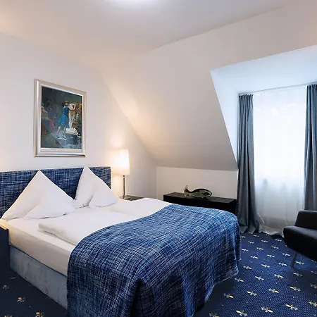 Hotel Nymphenburg City - Muenchen-3