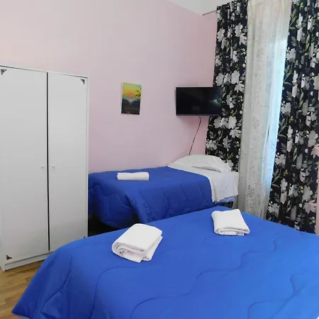 PICCOLO HOTEL Con Access ZTL !!! Ɲel Ƈentro Storico di Ƒirenze !!!-2