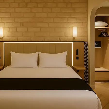Grand Tonic Hotel & Spa Paris-3