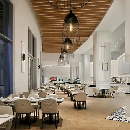 JW Marriott Hotel Marina-3