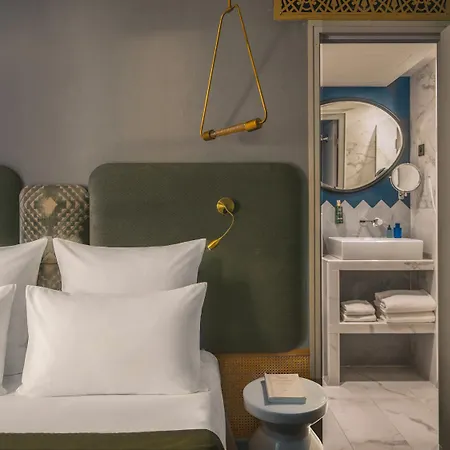 Handsome Hotel-2