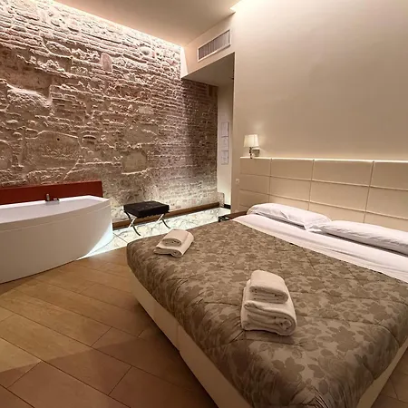 Arena Luxury Suite-3