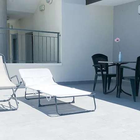 Alba B&B-3