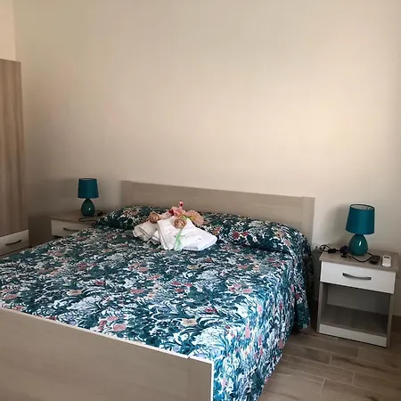 VILLA FLO' B&B (San Pietro in Bevagna)-3