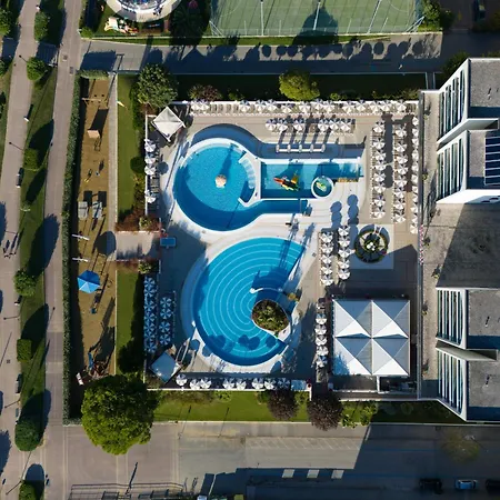 Aparthotel Imperial-2