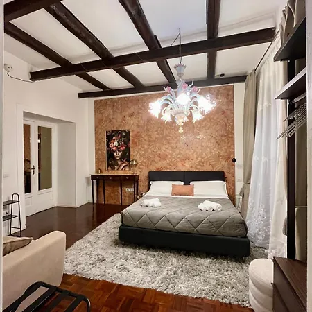 Plebiscito Suite Apartment-3