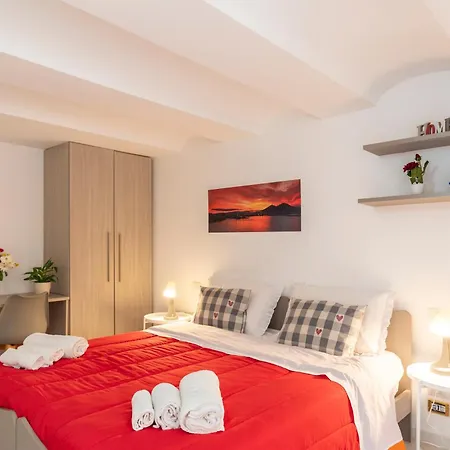 Napoli centro, DM suites-3