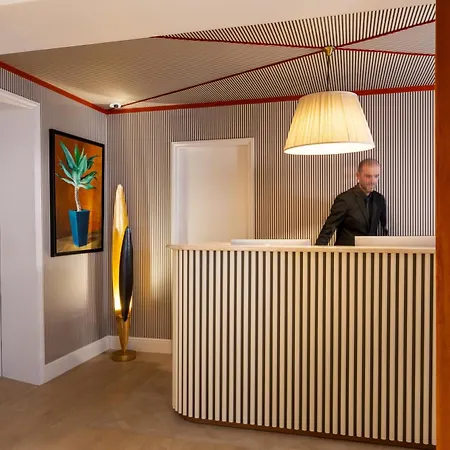 Almarine Eiffel Hotel & Spa By Malone-2