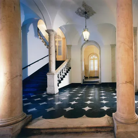 Palazzo Cicala-3