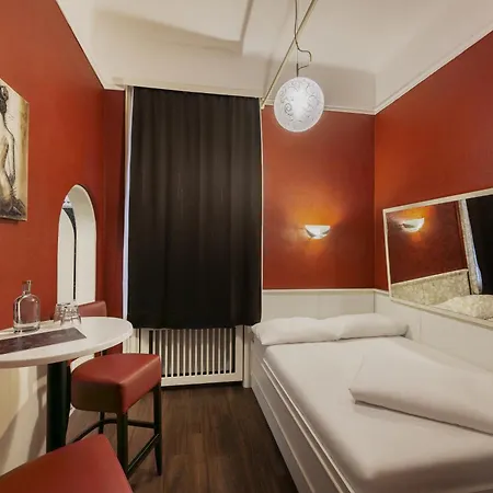 Hotel Goldene Spinne-3