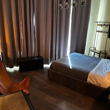 Suite Lame 37 Rental Rooms-2
