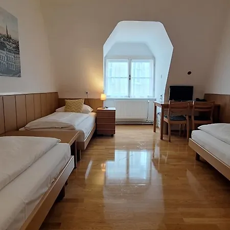 Gaestehaus Deutscher Orden Wien-2