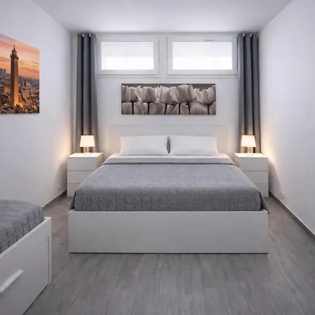 Olimpia House-2