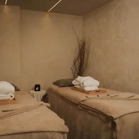 Athenaeum Eridanus Luxury Hotel-2