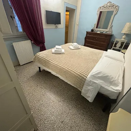 B&B Pantaneto - Palazzo Bulgarini-2