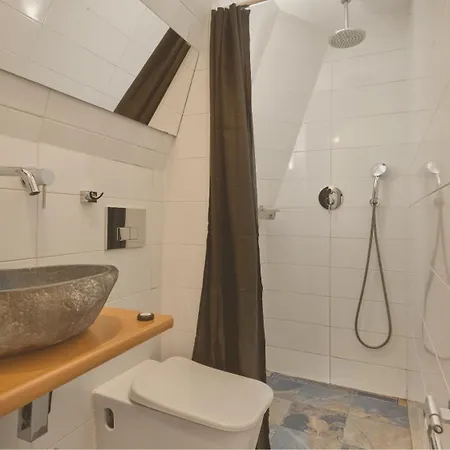 Quentin Canal House Hotel-3