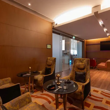 Holiday Inn Mumbai International Airport By Ihg-3