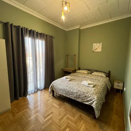 Sfiggos 54 Guest House-2