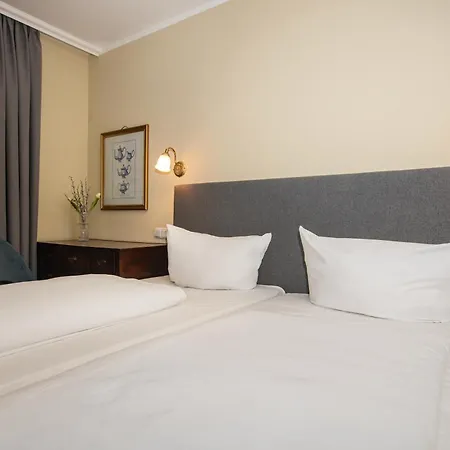 Hotel Altmuenchen By Blattl-2
