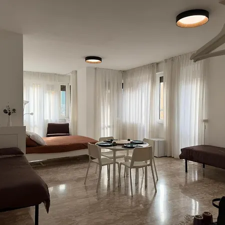 1402 Rooms-3