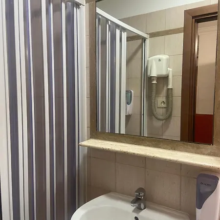 Hotel Center 2-3