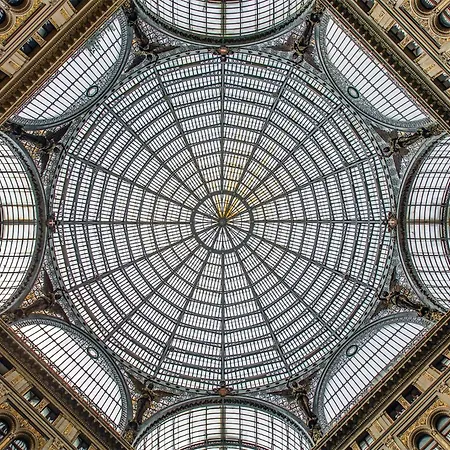 Suite Galleria Umberto I-3