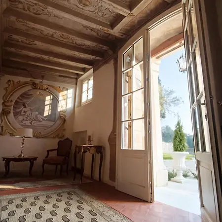 Villa Dorigny Dimora Storica con Giardino e Parcheggio Gratuito-2