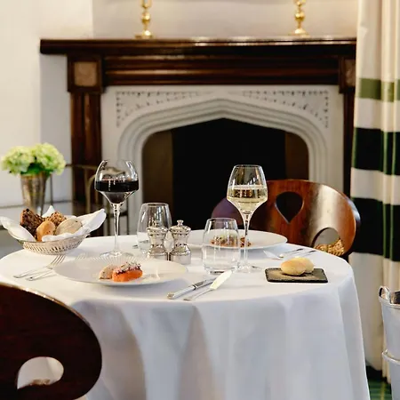 Milestone Hotel Kensington-2