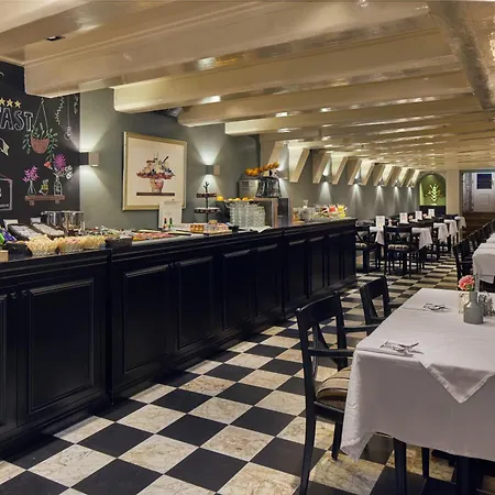 Dikker & Thijs Hotel-2