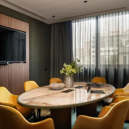 Crowne Plaza Milan City By Ihg-3