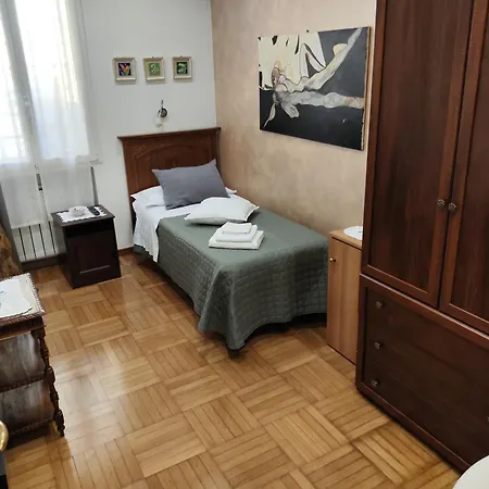 Bed & Breakfast Centrale-2