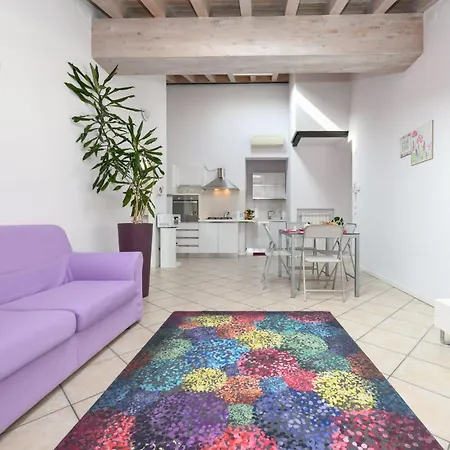 Flowers Apartments-2