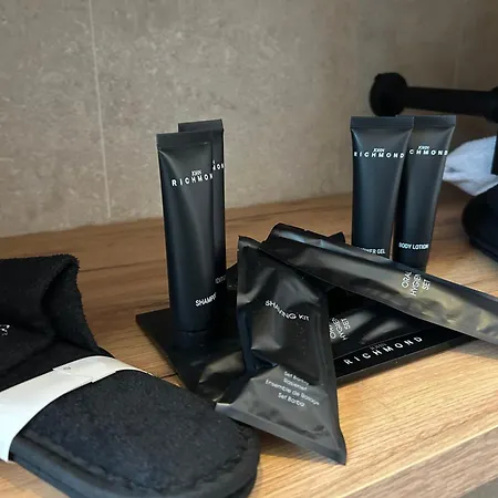 4 Star Suite Spa - Self Check-In-2