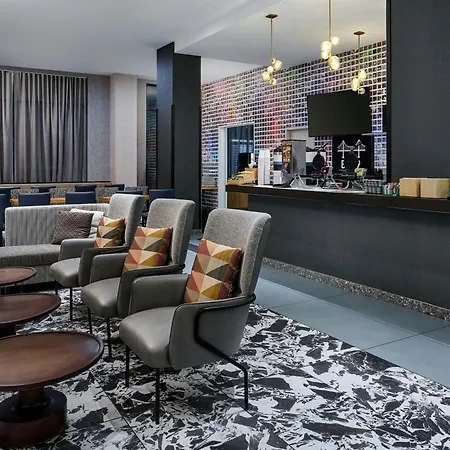 Residence Inn By Marriott New York Queens-3
