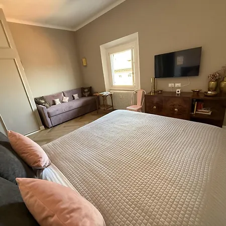 Artieri Suites, Piazza Maggiore-3