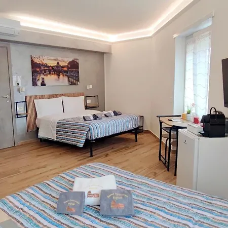 Rome Downtown Express Guest House - Lucio Sestio Metro A, Fast Connection To The City Centre-2