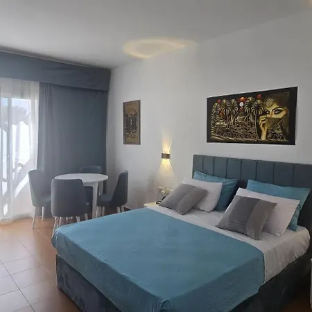 Domina coral bay Camera blocco 56-3