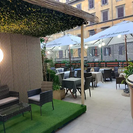 Hotel Amadeus-3